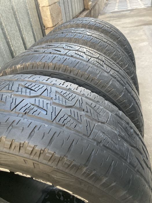 Продам   Шины    Комлект              .