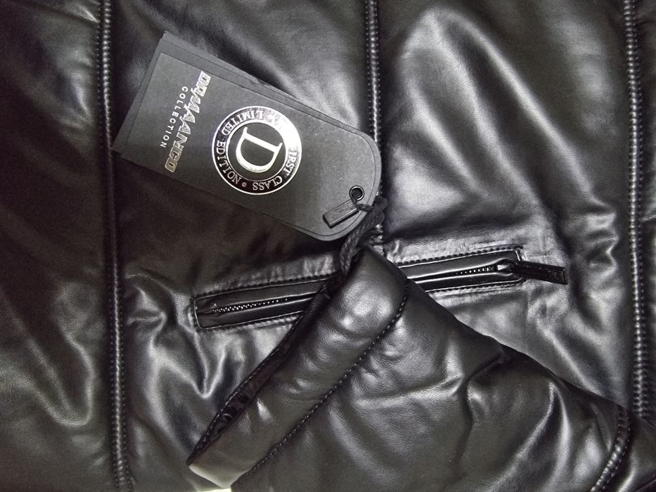 Мужская,стильная куртка.