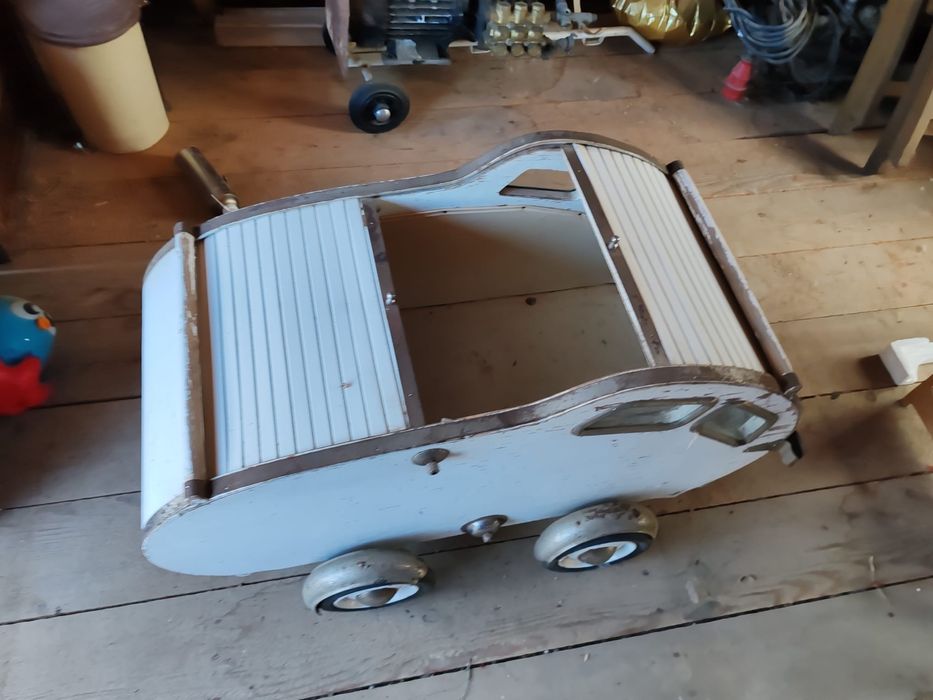 Carucior antebelic postbelic anii 50-60