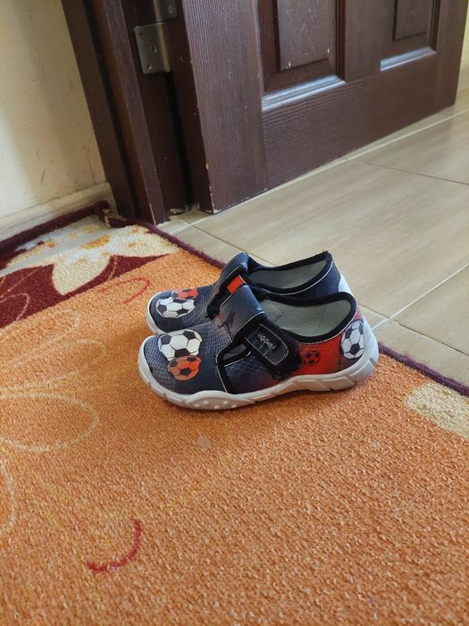 Лот от три чифга детски обувки Viggami