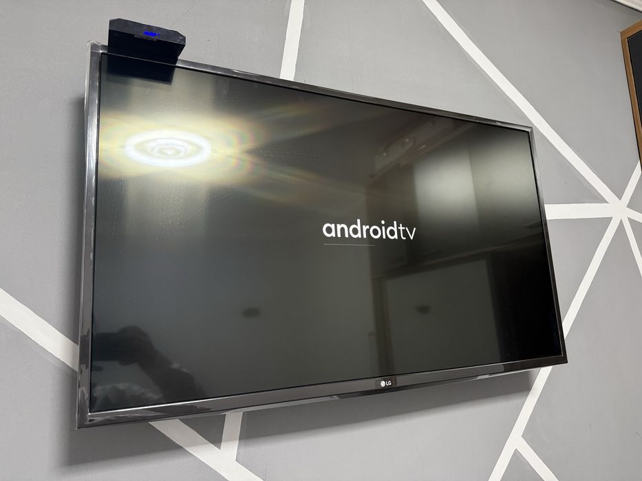 Samsung Tv 43+ tv box Smart