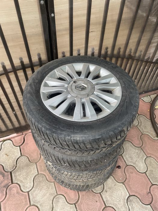 Jante renault/injectoare/turbo/cutie/alternator/compresor/faruri /aripi/radiator/ventilator/haion/punte/egr/pompa servo/renault clio 1.5 dci 2010 63kw