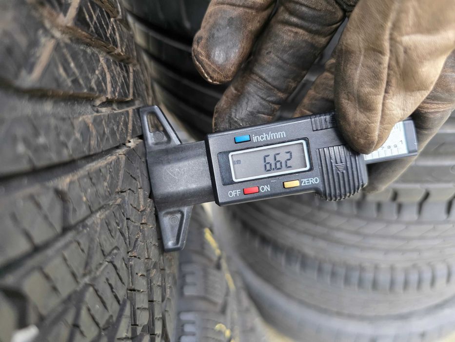 4бр Зимни гуми 205 65 17 - Pirelli - DOT 2023, 2024