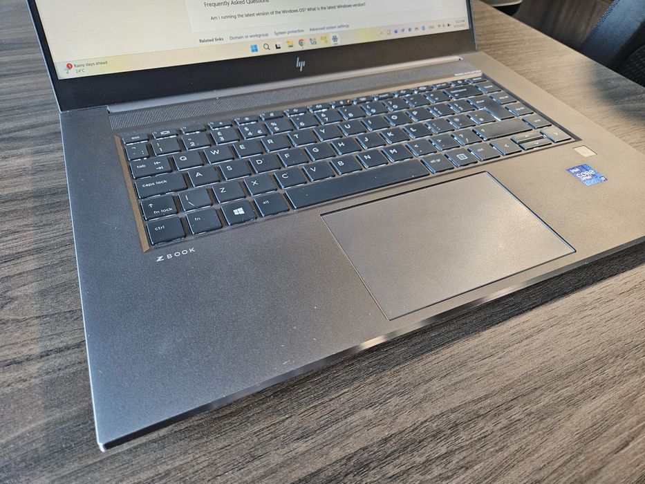 HP Zbook Studio G8 / i7-11850H / 32GB / Nvidia RTX A2000 / 1TB SSD