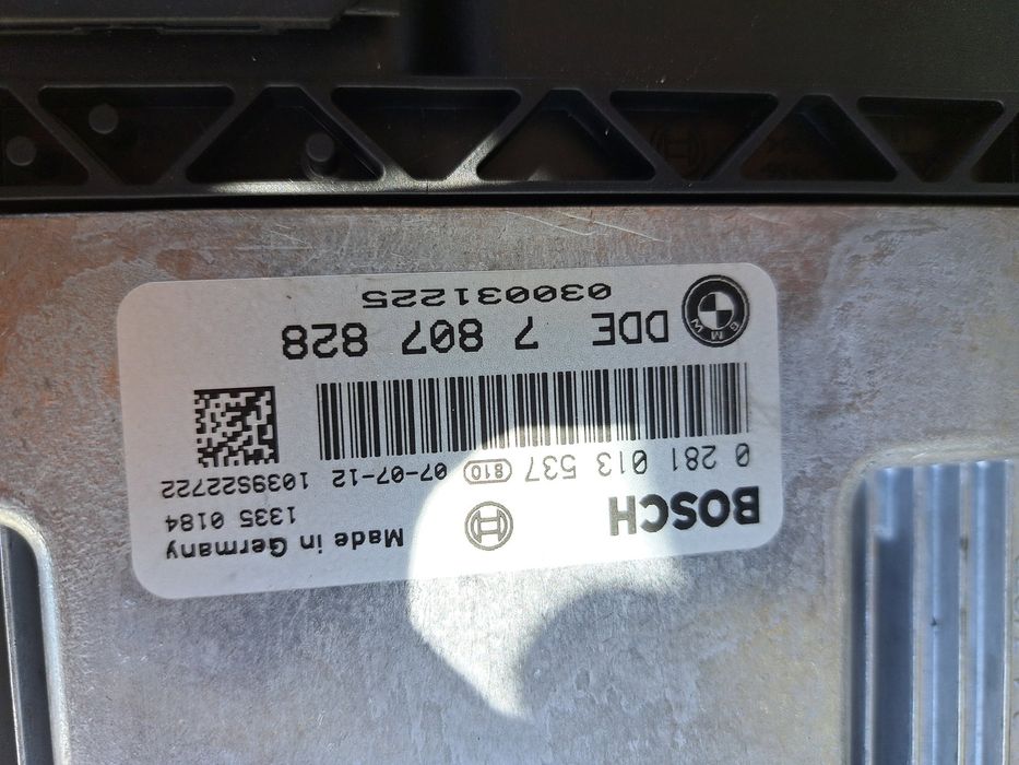 Calculator motor ECU Bmw 1 (E81, E87) [Fabr 2004-2010] DDE 7 807 828 2