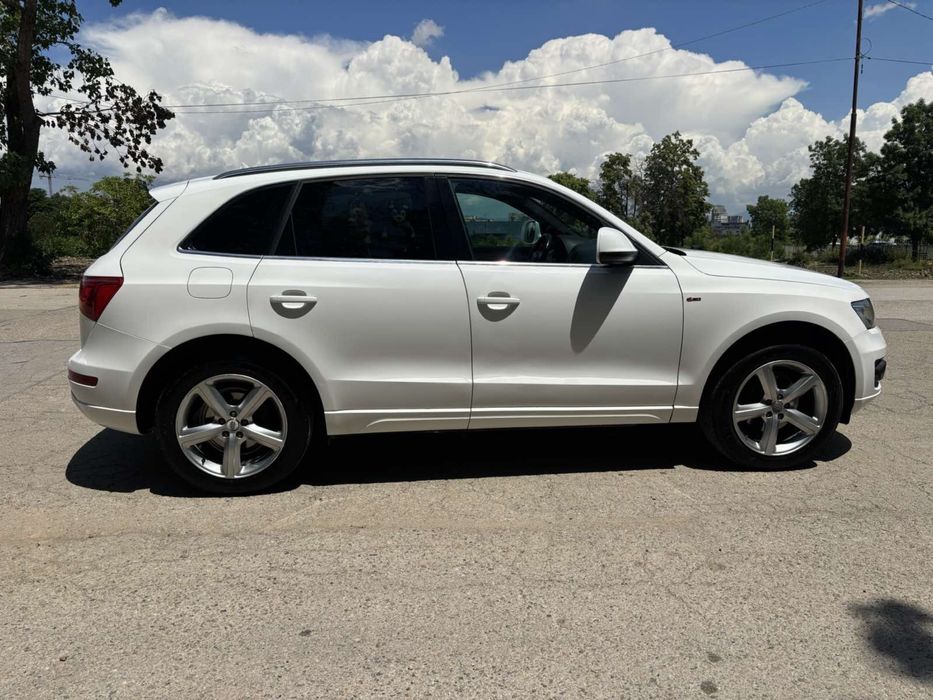 Audi Q5 4x4 2000 кубика S line