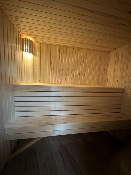 Баня Семейная с бассейном