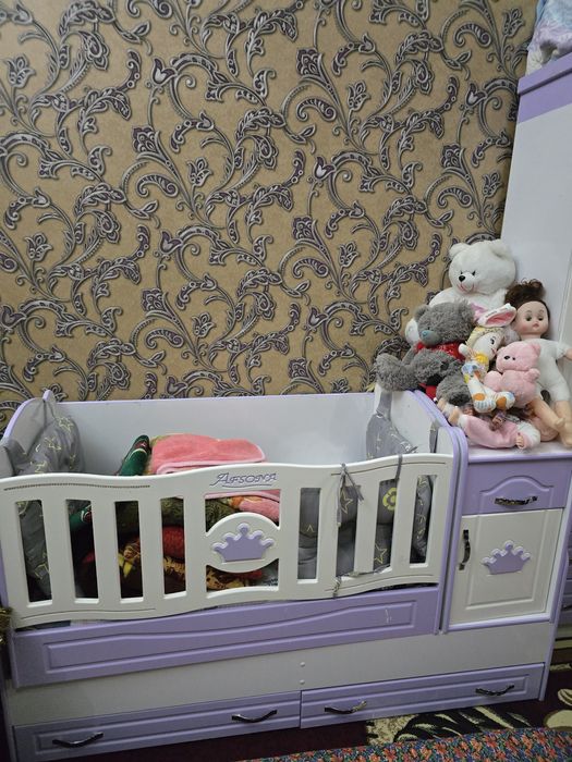 Детская кроватка