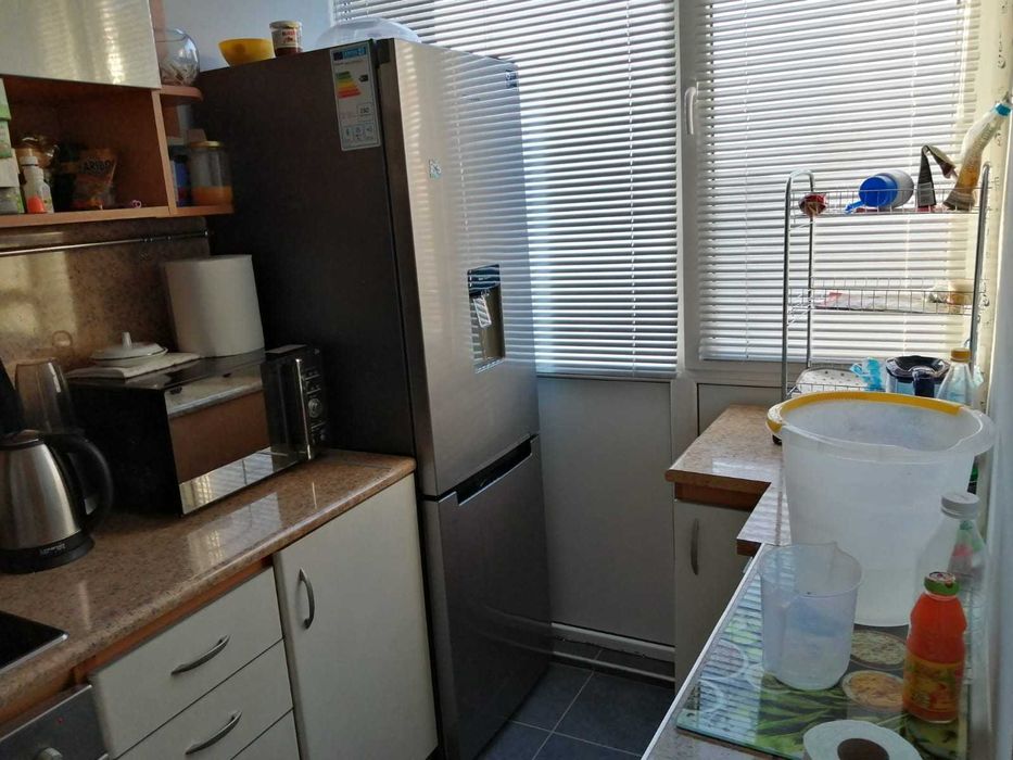 Продава се Тристаен апартамент в Омуртаг - 85 кв.м за 690 €/кв.м - Снимка #17