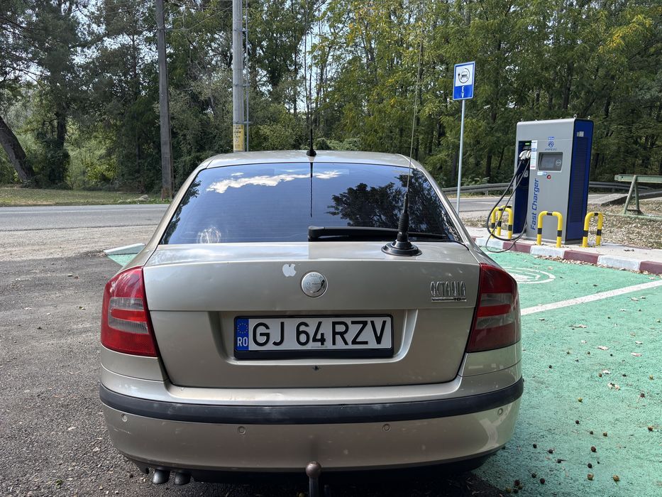 Skoda octavia 2 motor 2.0 BKD