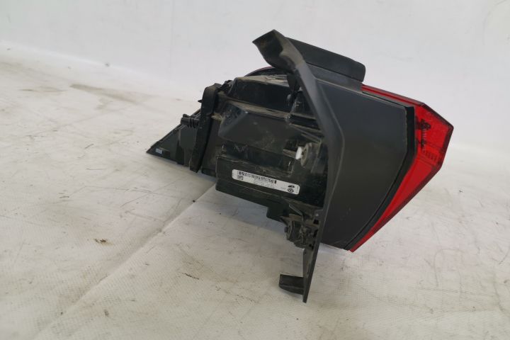 Стоп Десен Преден Оригинален Led В Добро Състояние Фолксваген ВВ Тигуа