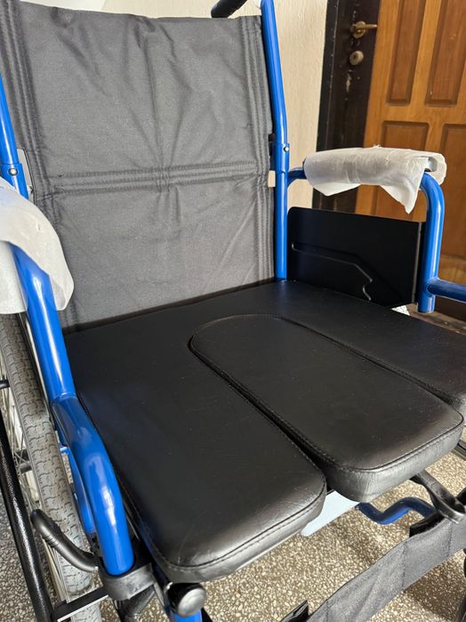 Cărucior pliant cu olită