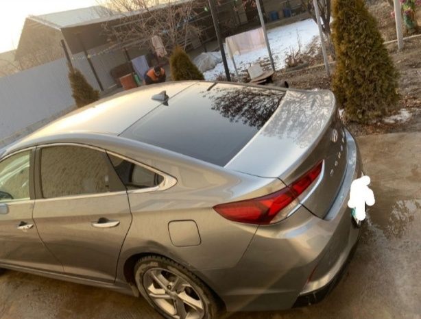 Продам автомобиль хюндай соната