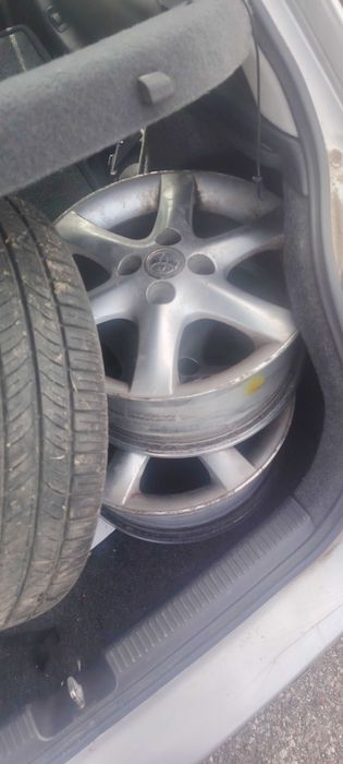 Toyota Corolla 2.0 d4d, Тойота Корола на Части!
Юли 2005