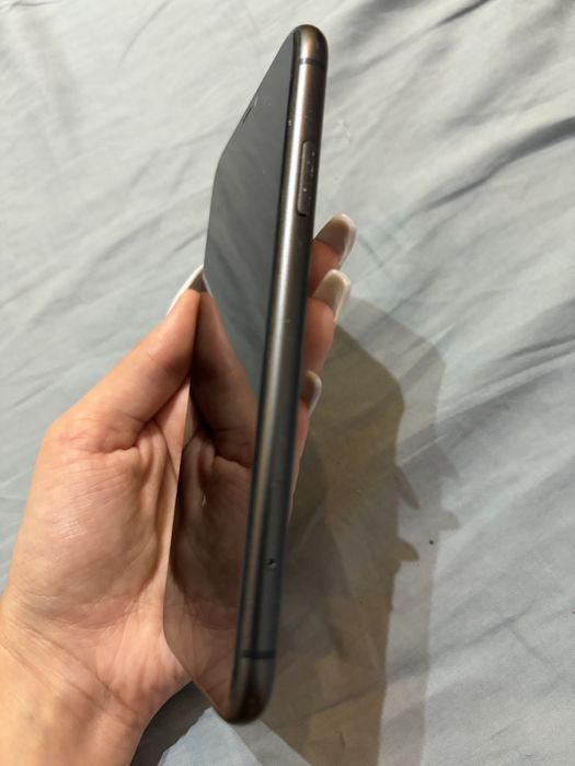 iPhone 11 память 64гб