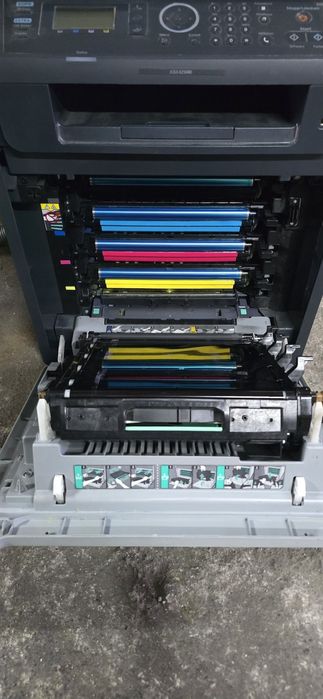 Принтер samsung clx-6220fx цветен