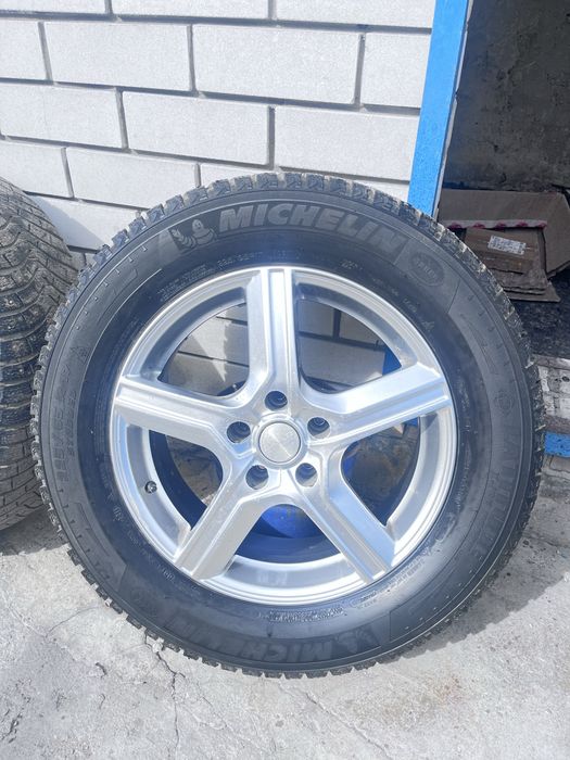 Колеса R17 в сборе
