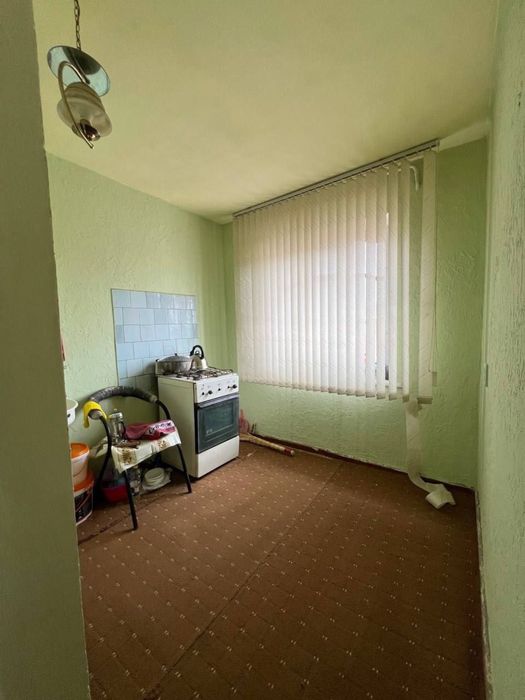 Kirgili pelikanda 4qavatli etajning 4-qavatida 2xonali uy