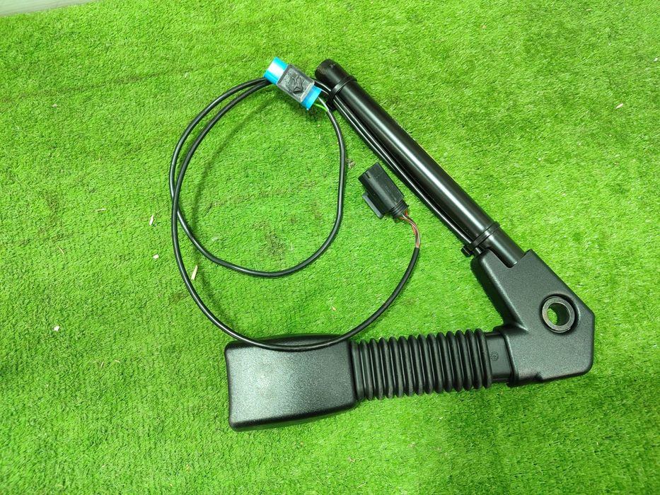 PRETENSIONATOR CENTURA SIGURANTA FATA (2 BUC.) MINI ONE / MINI COOPER / MINI COOPER S / R50 R53 R52 CONVERTIBLE 2001-2006 COD OEM 561257102 / 561257002 / 72111485967 / 72111485968 (5G2)