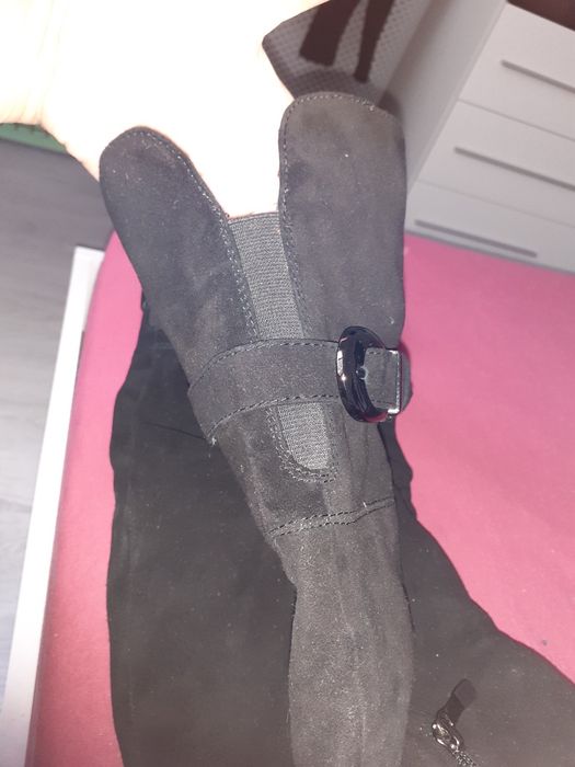 Cizme lungi din piele întoarsă