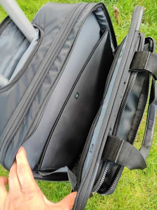 Troler business/laptop Samsonite CityVibe Rolling Tote 16" – ca NOU (folosit o dată)