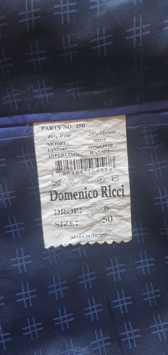 Продам кастюм одинарный