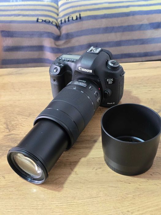 Canon 5d Mark iii , canon EF 70-300mm IS USM