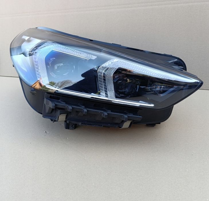 Десен фар Бмв Х1 U11 BMW X1 U11 FULL LED 5A5BD48-02