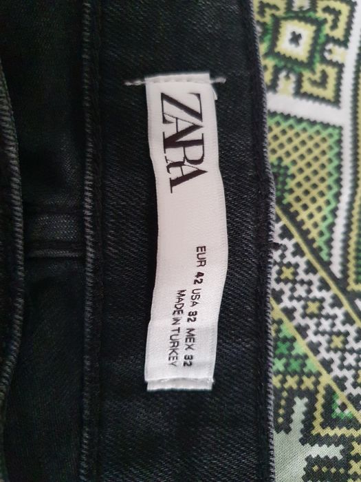 Blugi Zara Negri
