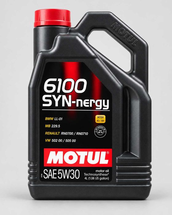 Моторное масло MOTUL