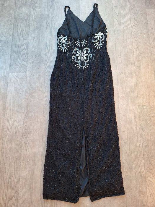 Продавам официална дамска рокля