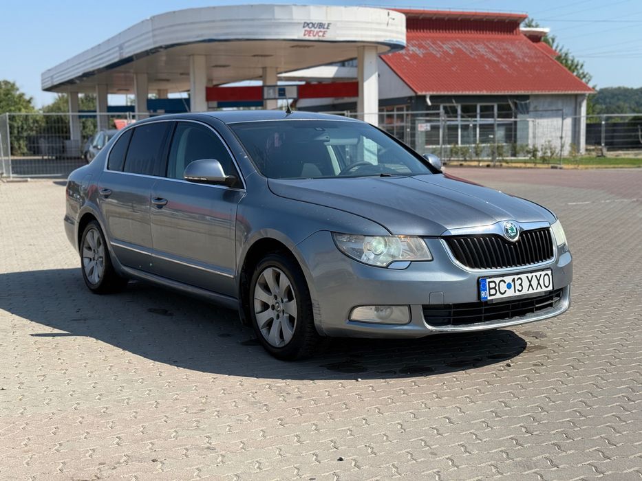 Vand/Schimb Skoda Superb 2009 2.0 tdi
