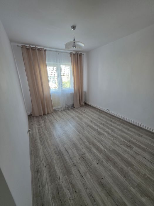 Apartament 2 camere decomandate/2 balcoane