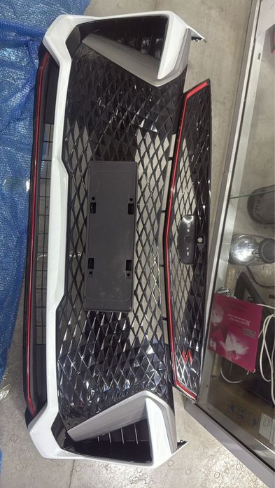 Бампер Geely Coolray