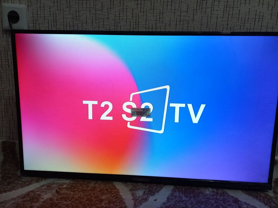 Телевизор 32" QLED Full HD Samsung (новый)