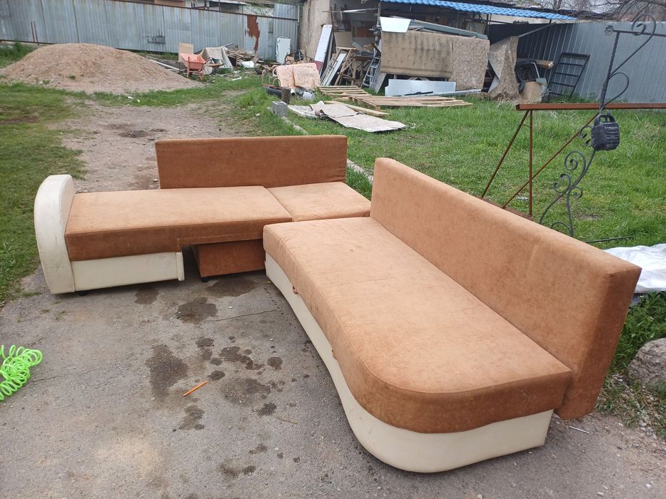 Диван хороший состояние