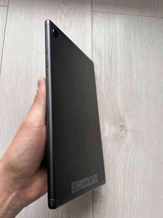 Lenovo M10 tab - 32gb cu SIM