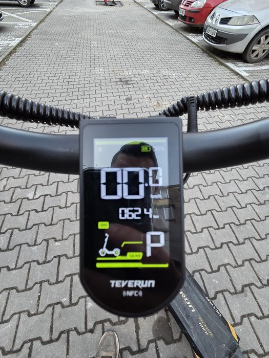 Vând sau schimb trotineta electrică