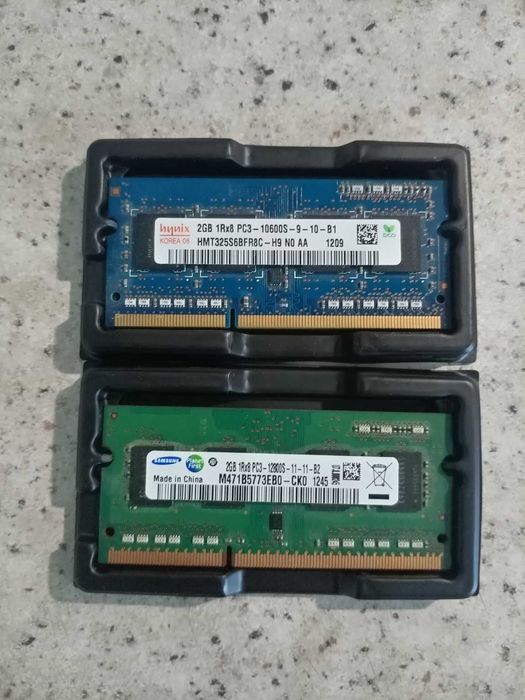 Оперативная память DDR3 SO-DIMM 2+2 ГБ