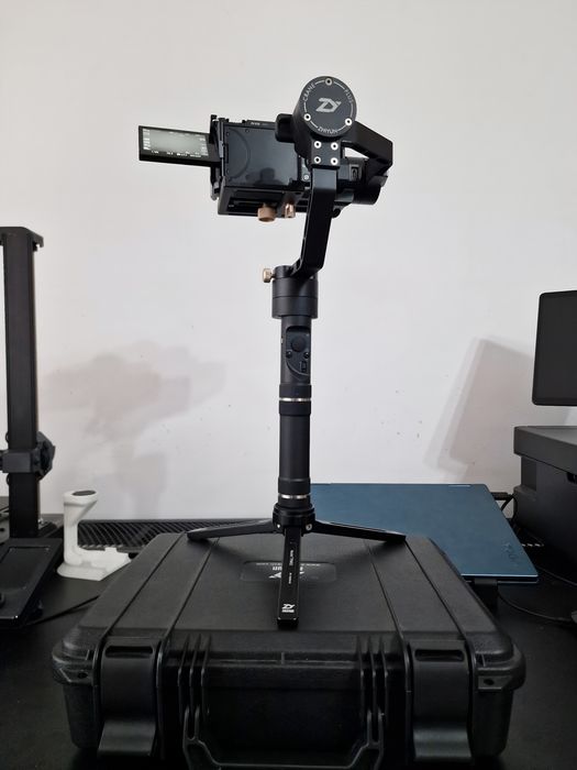 Gimball/Stabilizator Zhiyun Tech Crane Plus