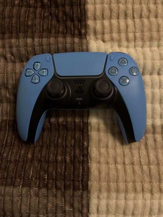 Джостик ps5 сини..