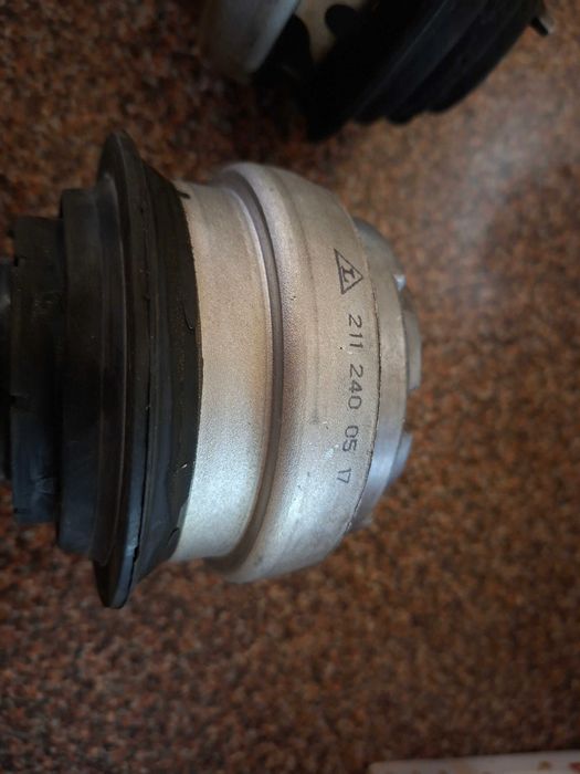 Хидравличен тампон за мерцедес,двигател ом642