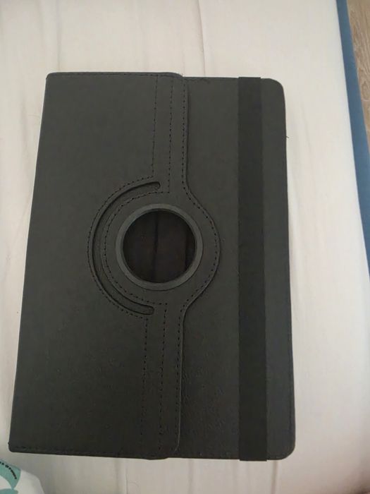 Vând husă universală pentru tabletă, potrivită pentru modele de 10 inch (10.1 / 9.7 / 10.5 inch)Culoare neagră textură elegantă din piele ecologică