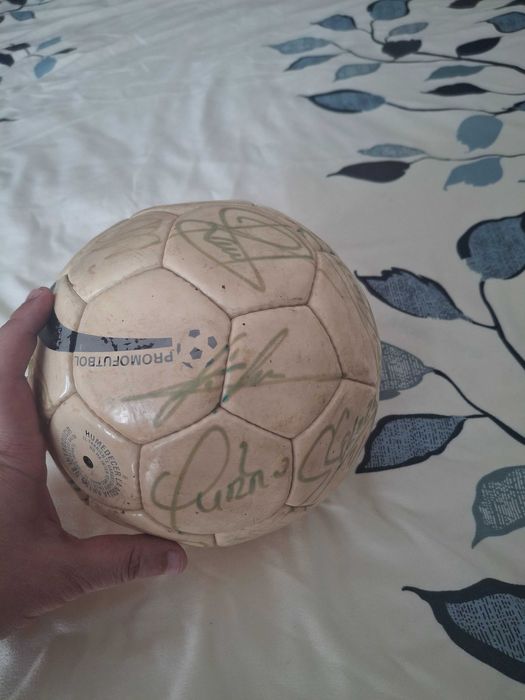 Minge cu autografe Real Madrid 2002