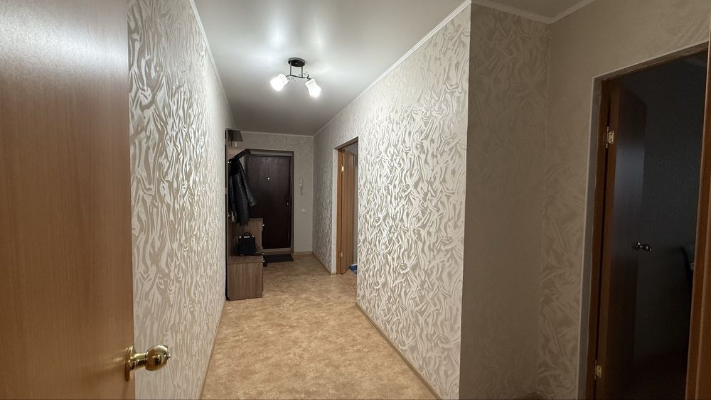 Продам 1 комнатную квартиру (49 м*)