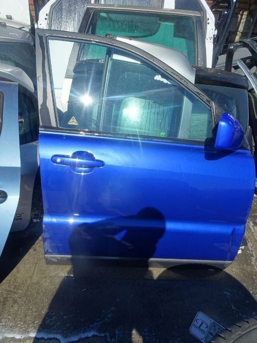 Vand Usa Fata Dreapta Kia Sorento din 2006 volan pe stanga fara rugina fara lovituri