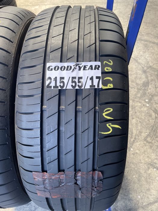 215/55/17 Goodyear Vara