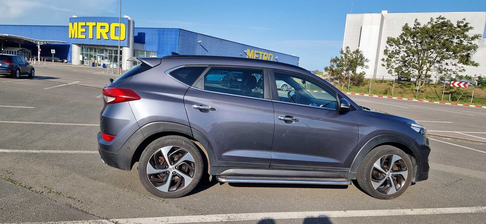 Hyundai Tucson 2.0 CRDI 185CP