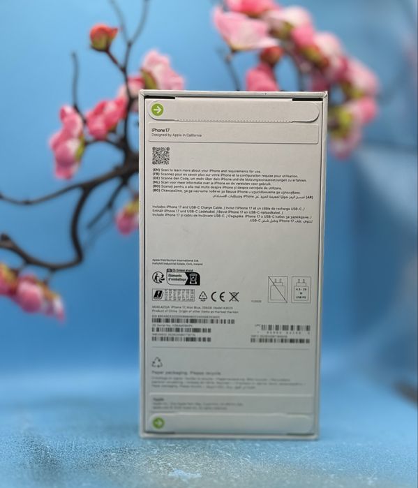 НОВ!!! Apple iPhone 17, 256GB, 5G, Mist Blue + адаптер Apple
