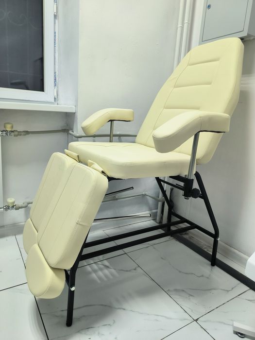 Продам педикюрное кресло